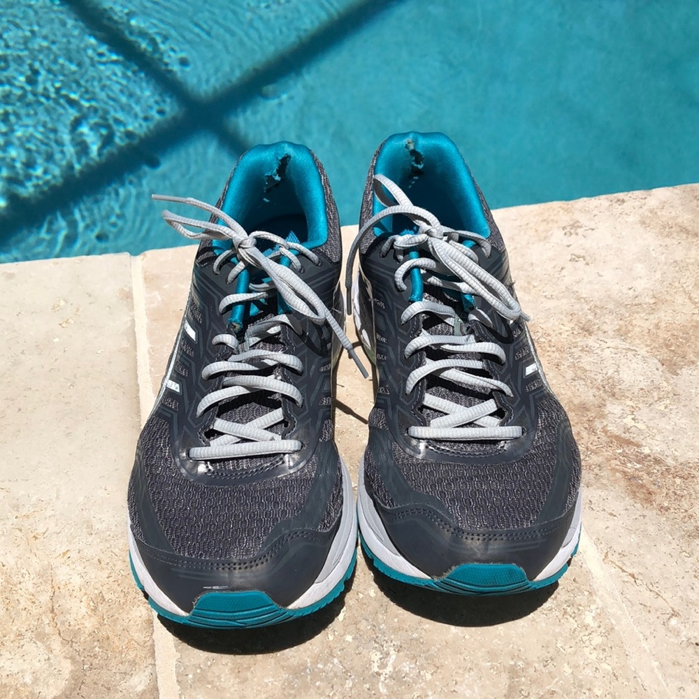 ASICS GT 2000 running shoes.